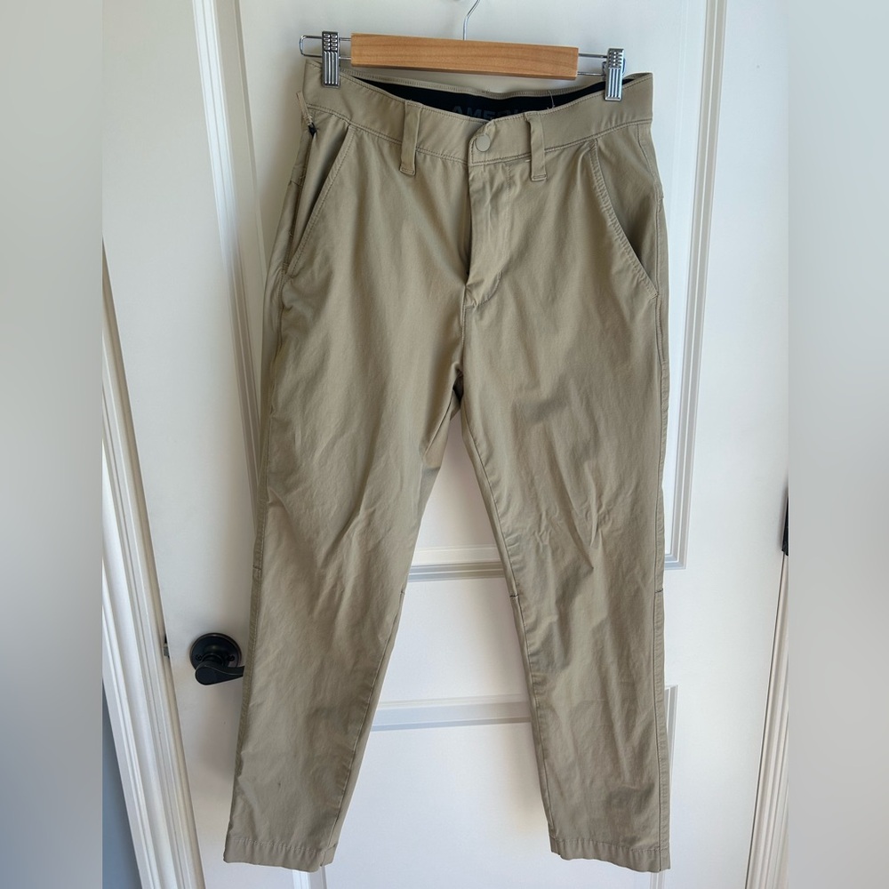 American Eagle Flex style 28-30 pants
